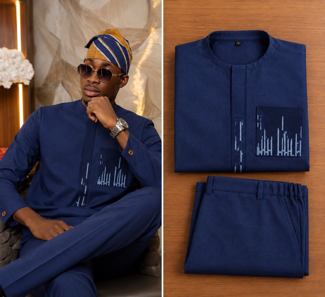 Ensemble 4 — bleu marine, tunique et pantalon