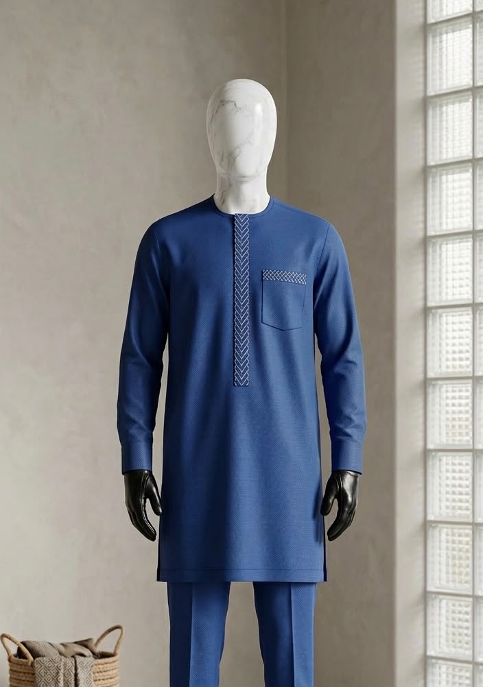 Ensemble 6 — ensemble bleu sur mannequin